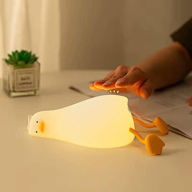 Dusty Duck · Rechargeable & Touch-Activated Nightlight