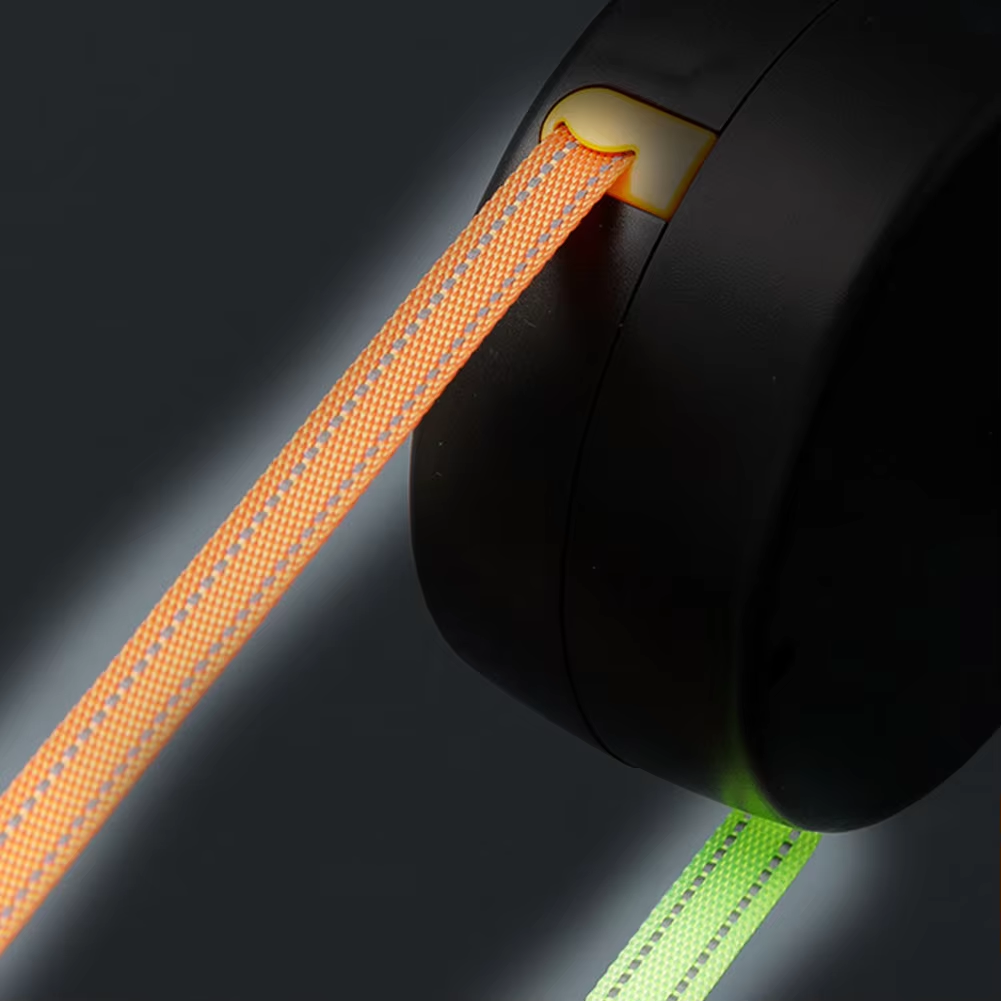 TwistFree · Retractable Duo Leash