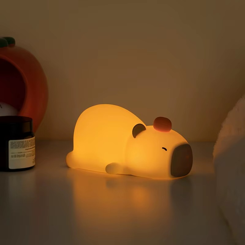 Lazy Capybara · Rechargeable & Touch-Activated Nightlight