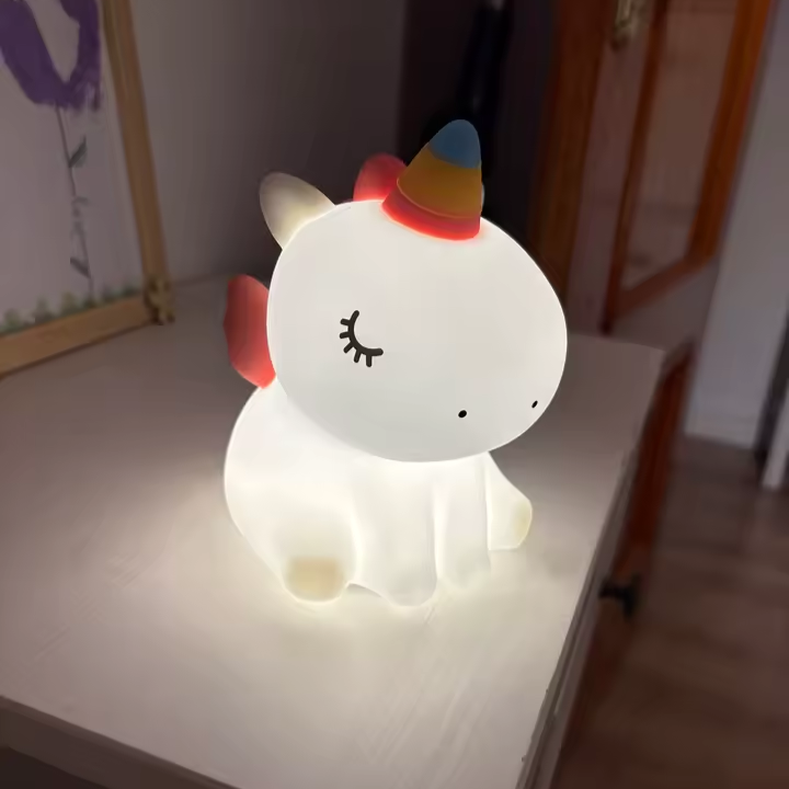Umi Unicorn · Rechargeable & Touch-Activated Nightlight