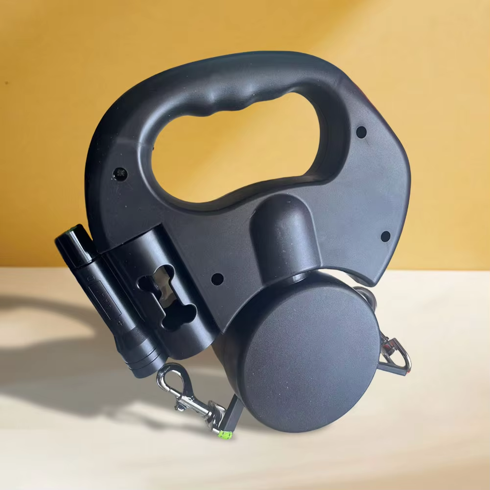 TwistFree · Retractable Duo Leash